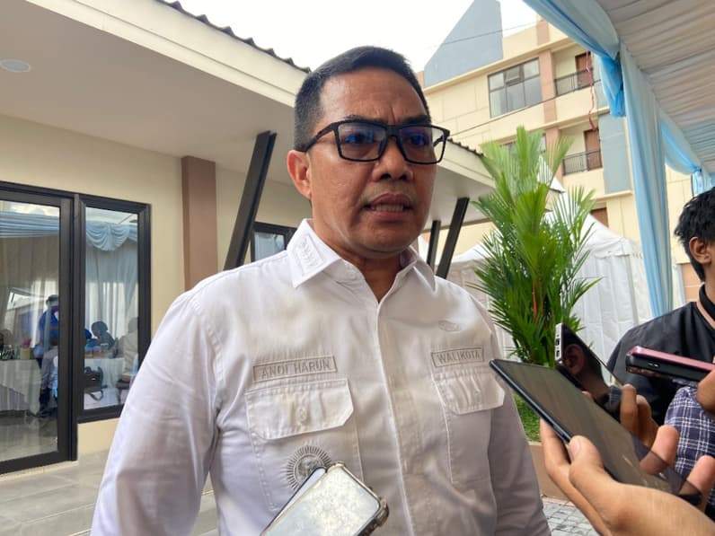 Wali Kota Samarinda, Andi Harun usai peresmian di asrama polisi, Jalan Gelatik, Temindung Permai, Senin (18/5/2026). (Foto: Tri/Pusaranmedia.com)