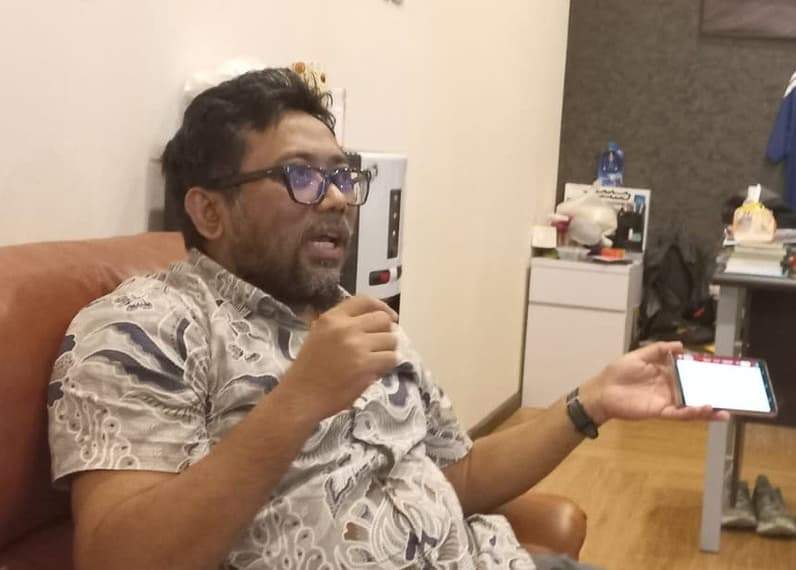 Sekretaris Diskominfo Kota Samarinda, Suparmin saat ditemui di ruangannya, Jumat (26/6/2026). (Foto: Tri/Pusaranmedia.com)