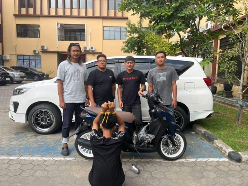 Remaja diamankan pada Selasa (11/8/2026), setelah polisi melakukan penyelidikan terkait laporan pencurian sepeda motor yang terjadi di wilayah Kecamatan SangaSanga. (Foto: Polsek sangasanga)