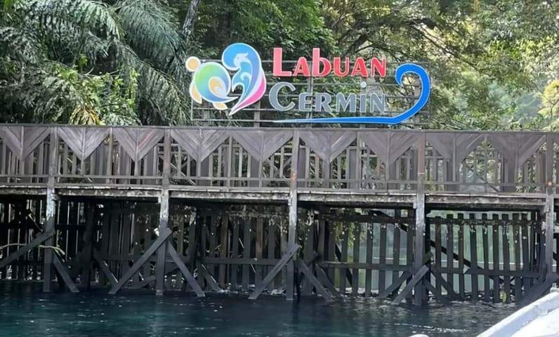 Labuan Cermin, Kecamatan Biduk-Biduk, Kabupaten Berau. (Foto: Nur Hidayah/Pusaranmedia.com)