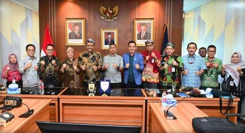 Momen foto bersama di Kantor BNPP RI. (Foto: Istimewa)