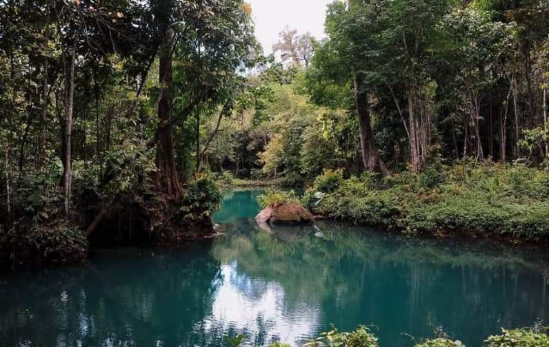 Wisata Danau Nyadeng, Kampung Merabu. (Foto: Kampung Merabu)