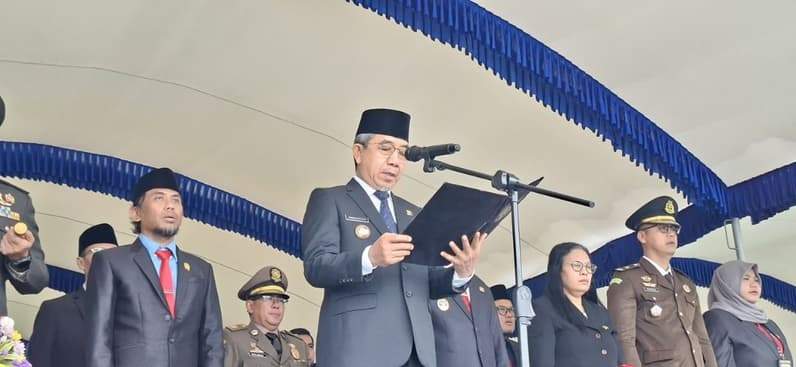Bupati Kutim, Ardiansyah Sulaiman saat membacakan pidato di Hari Kesaktian Pancasila. (Foto: Siswandi/Pusaranmedia.com)