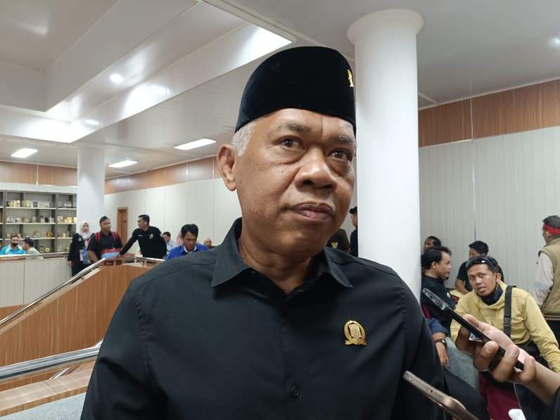 Wakil Ketua III DPRD Balikpapan, Budiono. (Foto: Achmad Fadillah/Pusaranmedia.com)