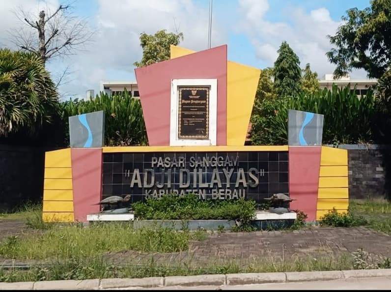 Pasar Sanggam Adji Dilayas, Kabupaten Berau. (Foto: Nur Hidayah/ pusaranmedia.com)