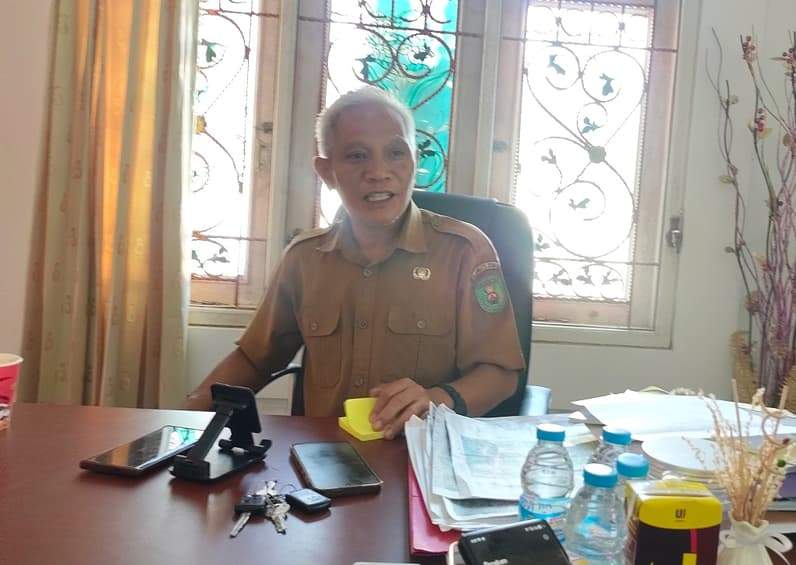 Pj. Kepala Desa Persiapan Teluk Rawa, Durahman. (Foto: Siswandi/Pusaranmrdia.com)