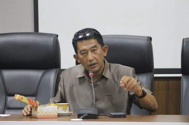Ketua komisi ll DPRD Berau, Rudi Mangunsong. (Foto: Nur Hidayah/Pusaranmedia.com)