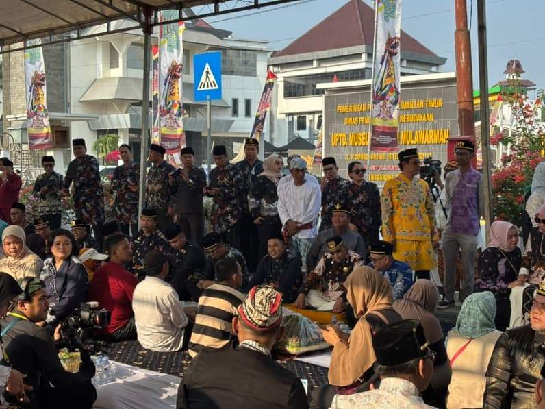 Pelaksanaan beseprah erau 2026 (Foto: Aswin/pusaranmedia.com)