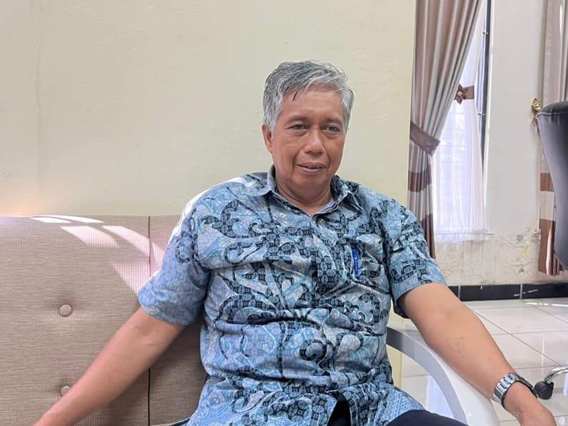 Sekertaris Disbun Berau, Mansur. (Foto: Nur Hidayah/Pusaranmedia.com)