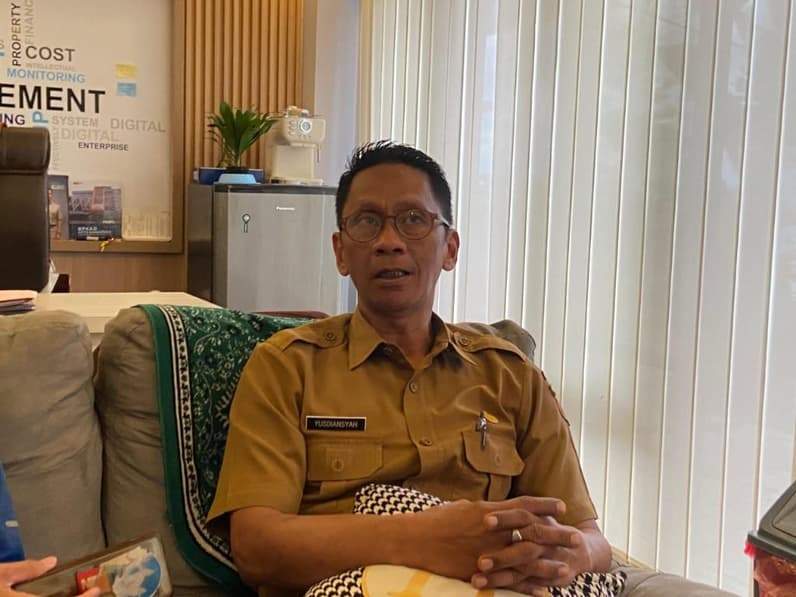 Kepala Bidang Aset BPKAD Kota Samarinda, Yusdiansyah saat ditemui di ruangannya, Selasa (28/4/2026). (Foto: Tri/Pusaranmedia.com)
