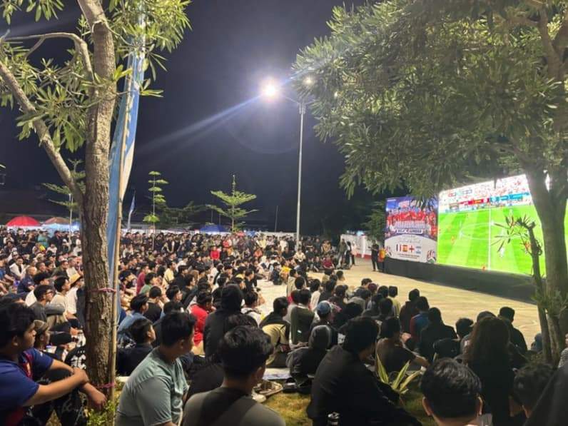 Suasana nobar pildun 2026 di pendopo odah etam tenggarong. (Foto: Aswin/Pusaranmedia.com)