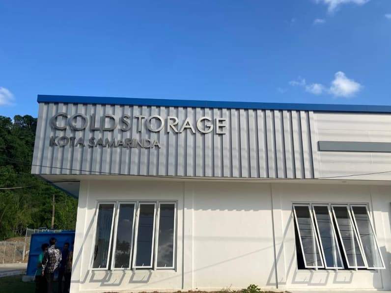 Cold storage di kawasan Jalan Cipto Mangunkusumo, Harapan Baru, Kota Samarinda. (Foto: Tri/Pusaranmedia.com)