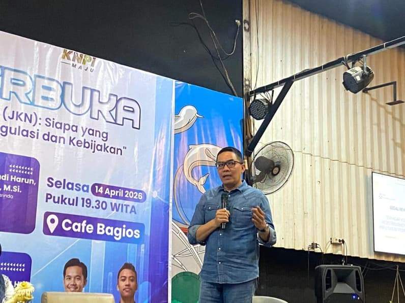 Wali Kota Samarinda, Andi Harun dalam dialog terbuka yang diselenggarakan KNPI, Selasa (14/4/2026). (Foto: Tri/Pusaranmedia.com)