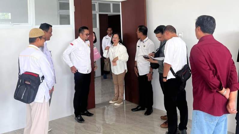 Saat Poltekpar NHI Bandung bersama Disporapar Paser melakukan peninjauan tempat yang akan digunakan untuk akademi pariwisata. (Foto: Luthfi/Pusaranmedia.com)