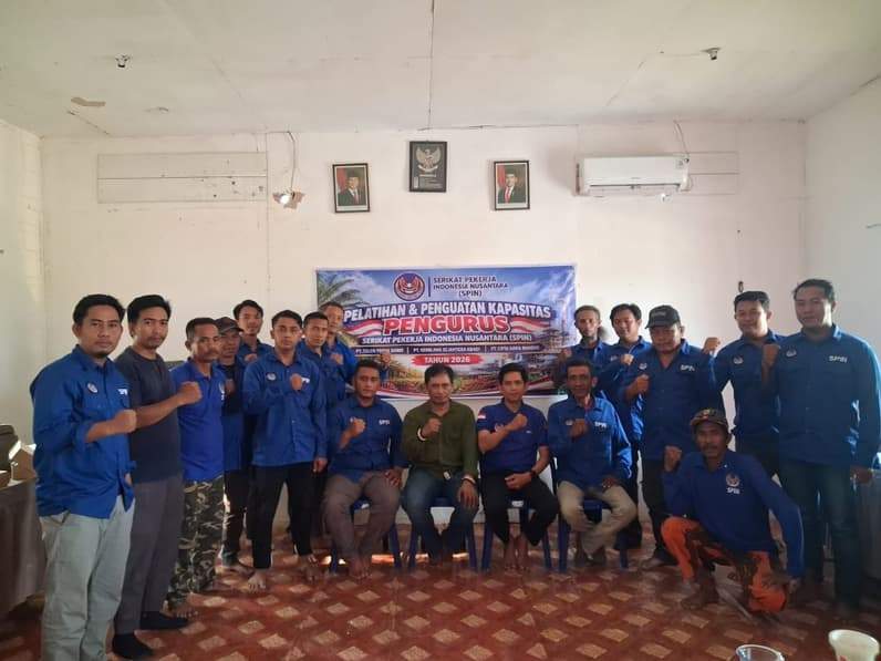 Suasana pelaksanaan penguatan lembaga organisasi buruh yang ada di lingkungan perusahaan Kutai Timur. (Foto: Dok. SPIN Kutai Timur)