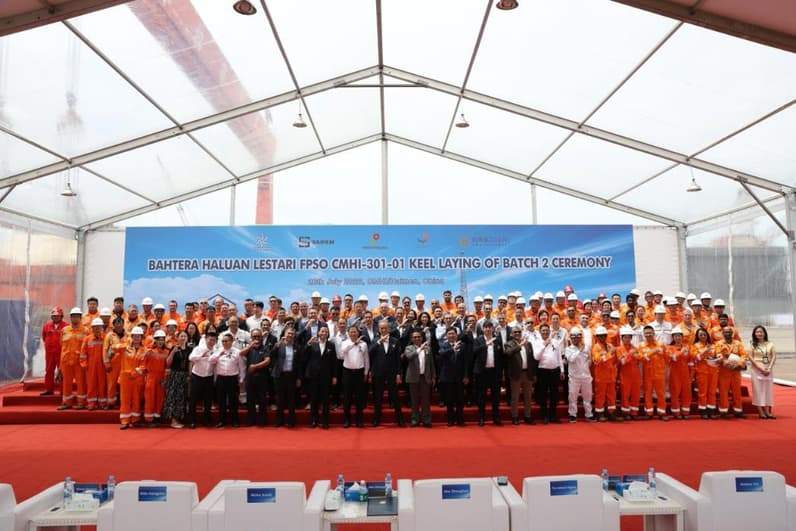 Seremoni pemotongan baja perdana (first steel cutting) untuk bagian topside serta peletakan lunas lambung kapal (keel laying) untuk Floating Production, Storage and Offloading (FPSO). (Foto: Mirko Araldi)