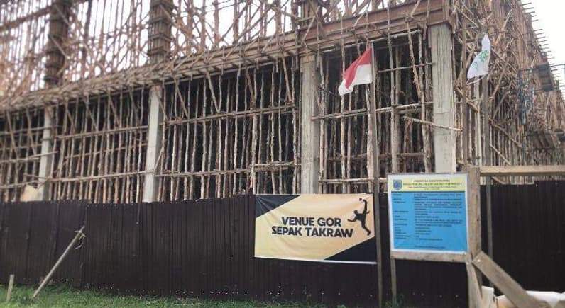 Pembangunan venue sepak takraw di Kabupaten Paser. (Foto: Luthfi/Pusaranmedia.com)
