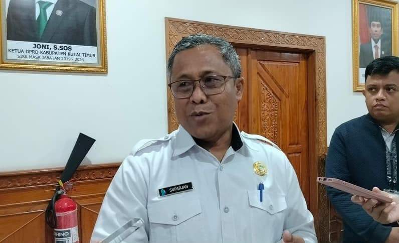 Direktur PDAM Tirta Tua Benua Kutim, Suparjan. (Foto: Siswandi/Pusaranmedia.com)