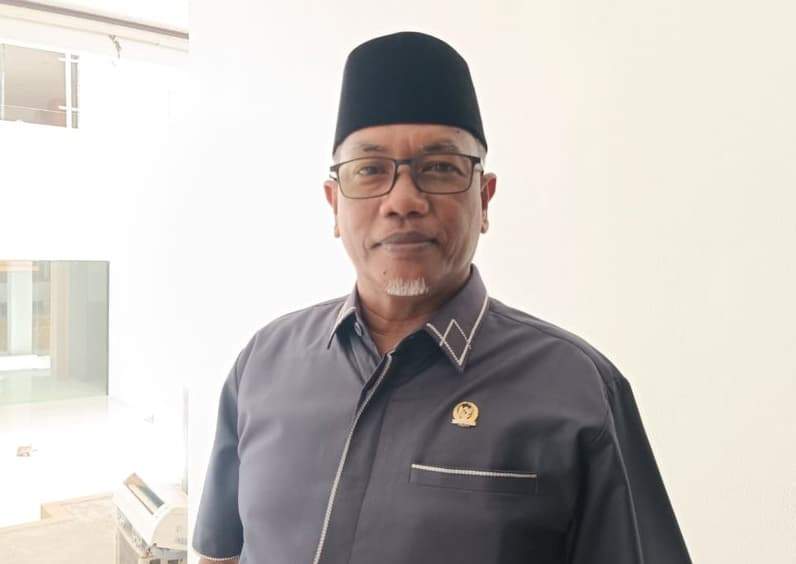 Anggota Komisi II DPRD Balikpapan, Japar Sidik. (Foto: Achmad Fadillah/Pusaranmedia.com)