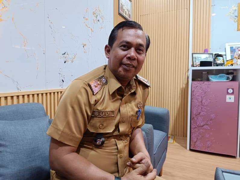 Lurah Karang Rejo, Budi. (Foto: Achmad Fadillah/Pusaranmedia.com)