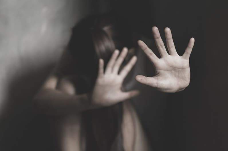 Ilustrasi seorang perempuan mendapat pelecehan verbal. (Foto: Shutterstock)
