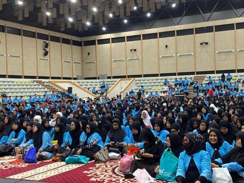 Para jemaah haji Kota Samarinda yang akan berangkat ke tanah suci tahun 2026. (Foto: Tri/Pusaranmedia.com)