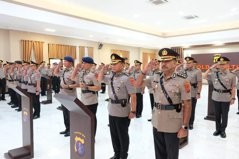Prosesi serah terima jabatan di Gedung Mahakam Polda Kaltim, Kamis (9/7/2026). (Foto: Humas Polda Kaltim)