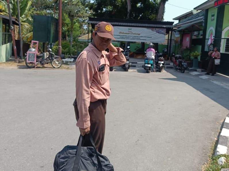 Ilustrasi peserta didik berangkat ke sekolah di Balikpapan. (Foto: Achmad Fadillah/Pusaranmedia.com)