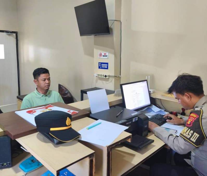 PT Prima Solid Energy (PSE) Laporkan Tiga Akun Media Sosial Instagram ke Polres Bontang (Dok:Lutfi Aziz/Pusaranmedia.com)