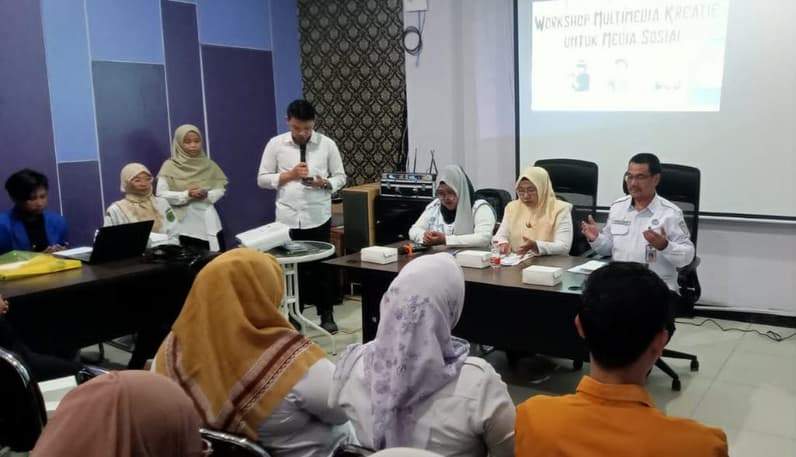Workshop Multimedia Kreatif Untuk Media Sosial yang digelar di kantor Dispusip Berau. (Foto: Dispusip Berau)