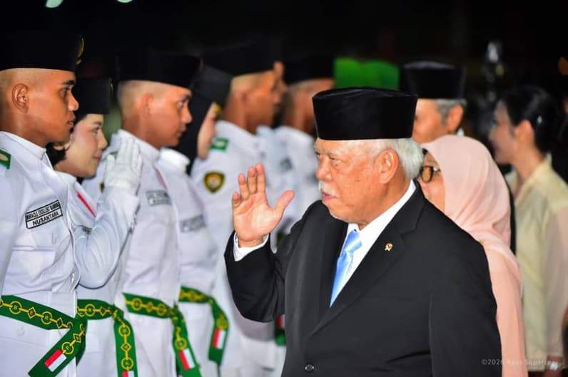 Kepala Otorita IKN, Basuki Hadimuljono mengukuhkan 52 Paskibra di IKN, Jumat (14/8/2026). (Foto: Humas Otorita IKN)