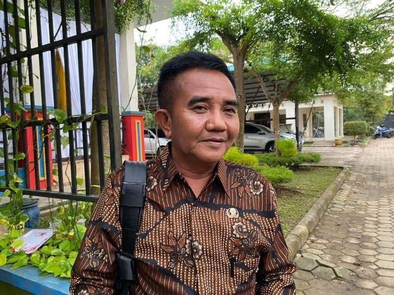 Kepala Dinas Tenaga Kerja dan Transmigrasi (Disnakertrans) Kabupaten Berau, Anang Saprani. (Foto: Nur Hidayah/ Pusaranmedia.com)