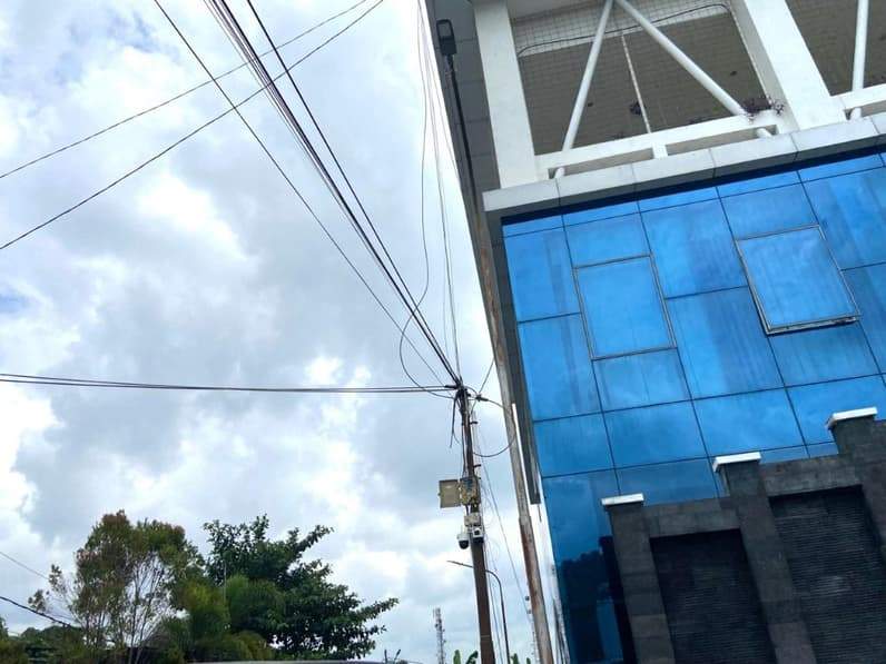 Ilustrasi jaringan listrik di Kota Samarinda. (Foto: Tri/Pusaranmedia.com)