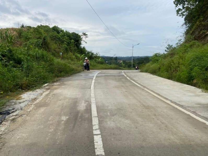 Jalan tembusan Merdeka - Sambutan. (Foto: Tri/Pusaranmedia.com)