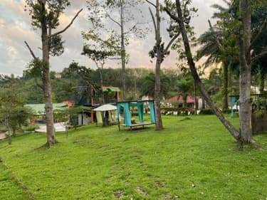 Libur Lebaran, Pengunjung Emastri Park di Batuah Capai 500 Orang Per Hari