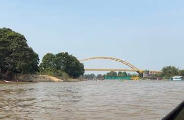 Warga Desak Jembatan Pela Difungsikan, Pemkab Kukar Masih Kaji Kelayakannya