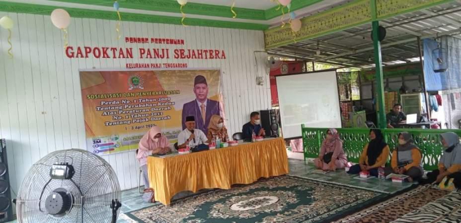 Sekertaris Komisi IV DPRD Kalimantan Timur, Salehuddin saat melaksanakan Sosperda Pajak (Foto: Istimewa)
